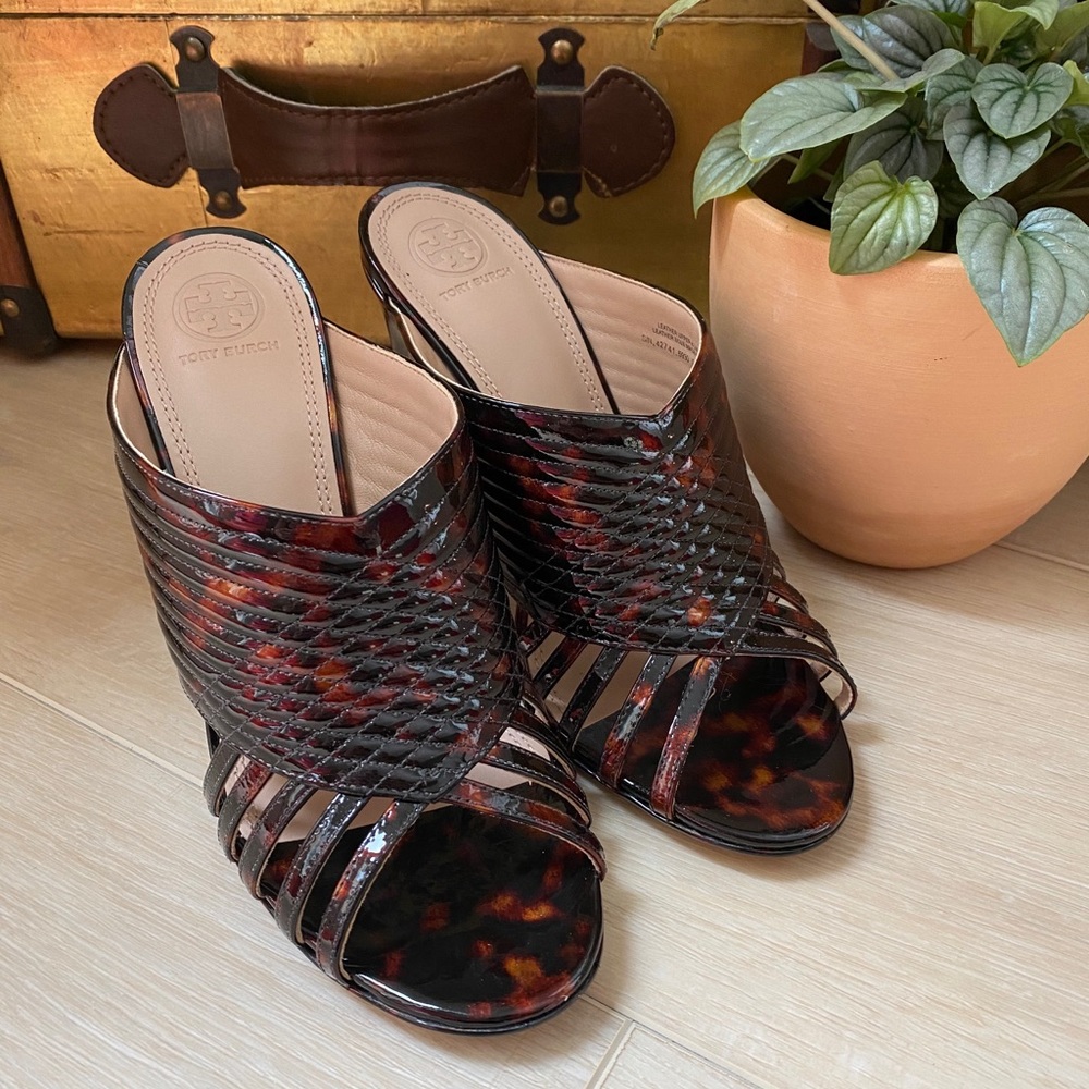 Tory Burch Brida tortoise mule shoes heel 9